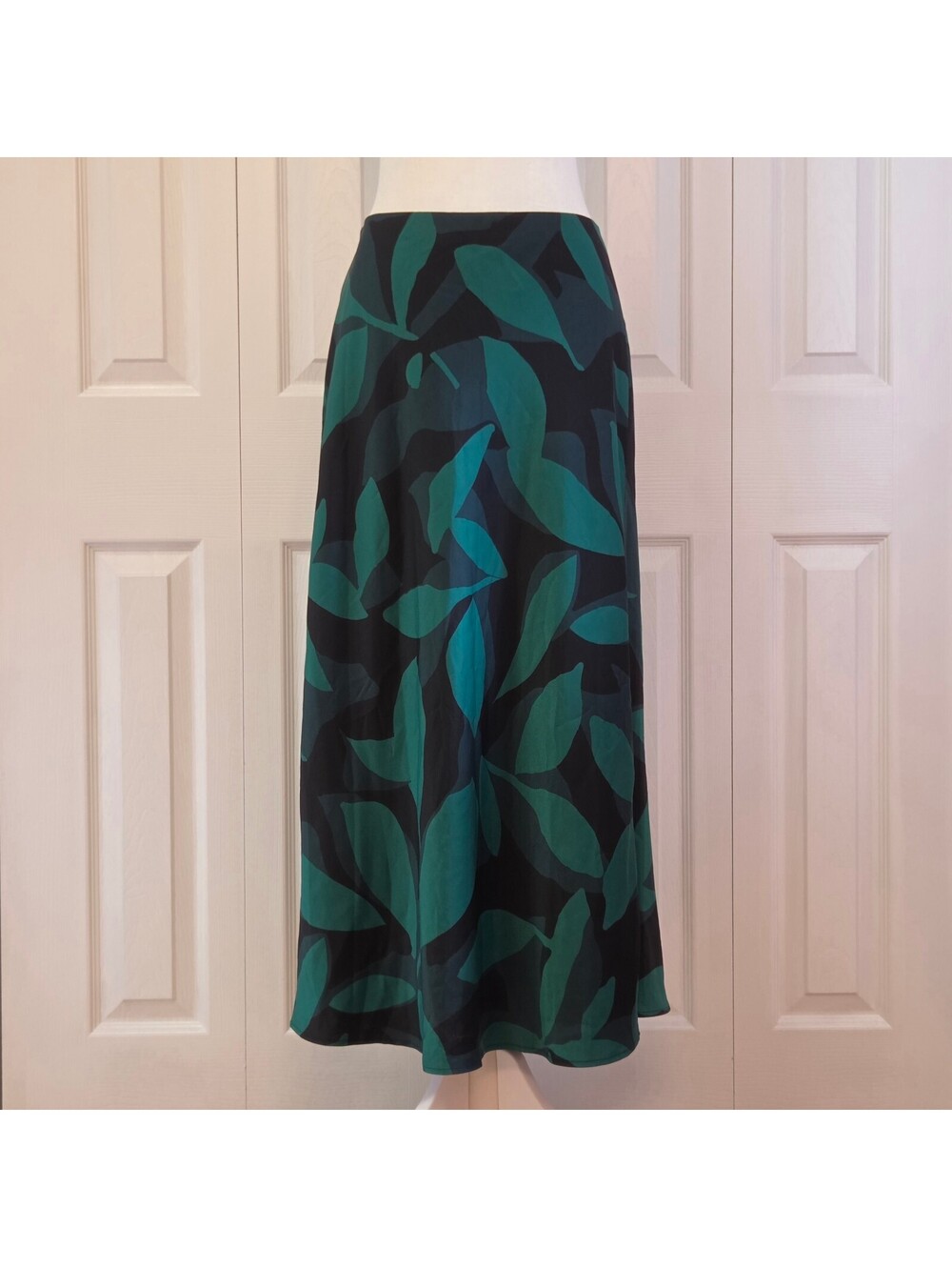 Black & Green Abstract Leaf Print Maxi Skirt Retro Artsy Banana Republic Size S